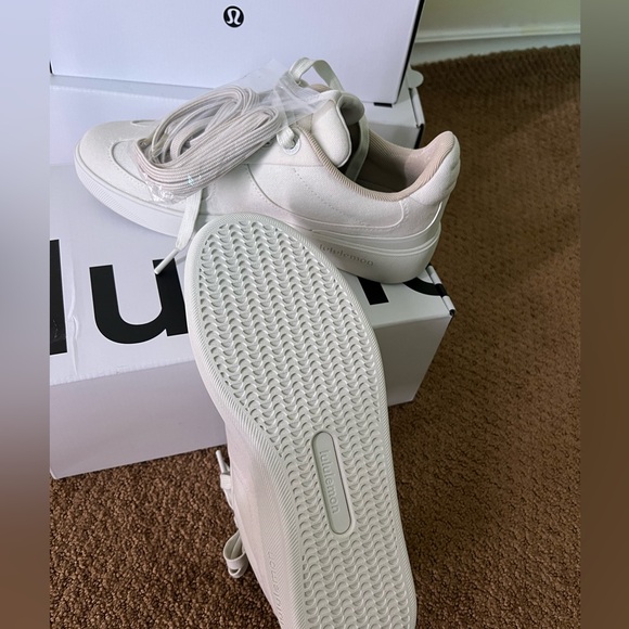 Lululemon cityverse sneaker - Picture 7 of 7